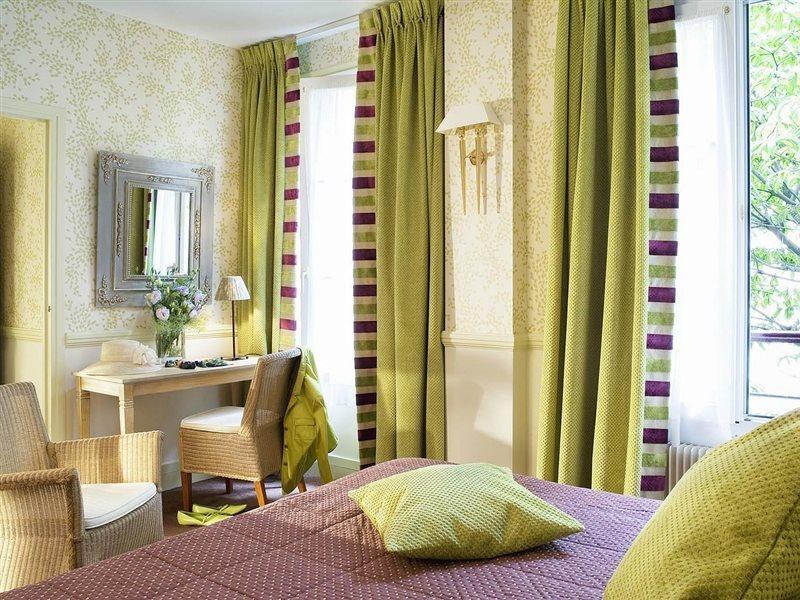 Hotel D'Albion Paris Luaran gambar