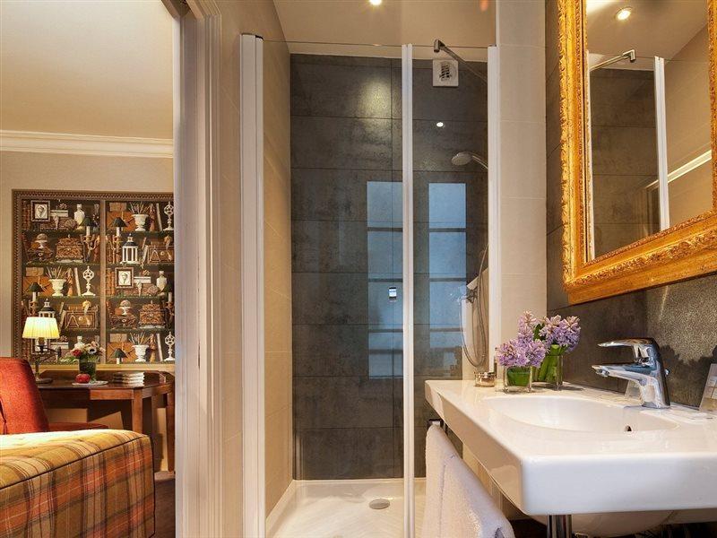 Hotel D'Albion Paris Luaran gambar
