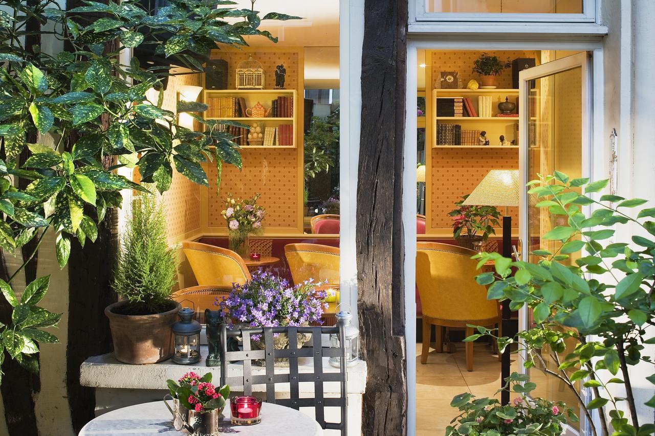 Hotel D'Albion Paris Luaran gambar