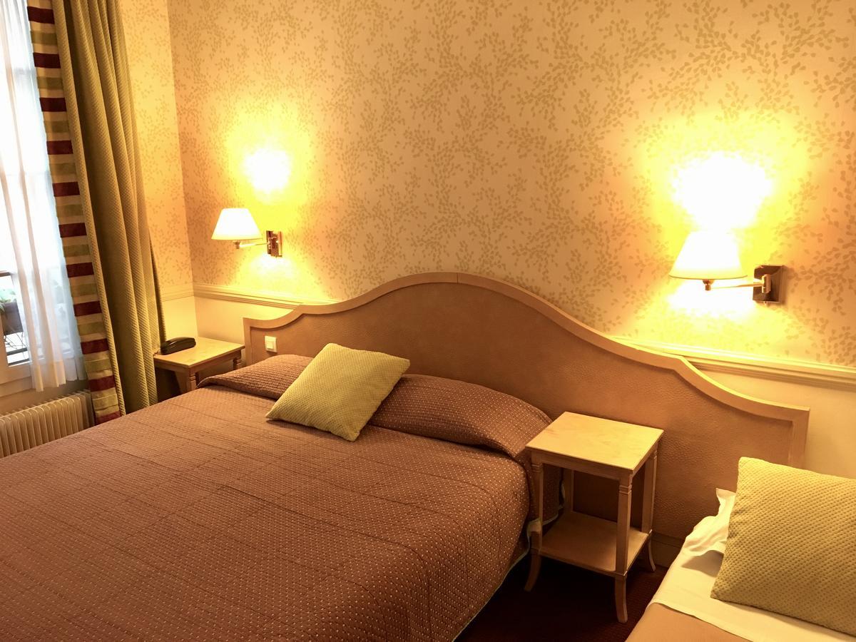 Hotel D'Albion Paris Luaran gambar